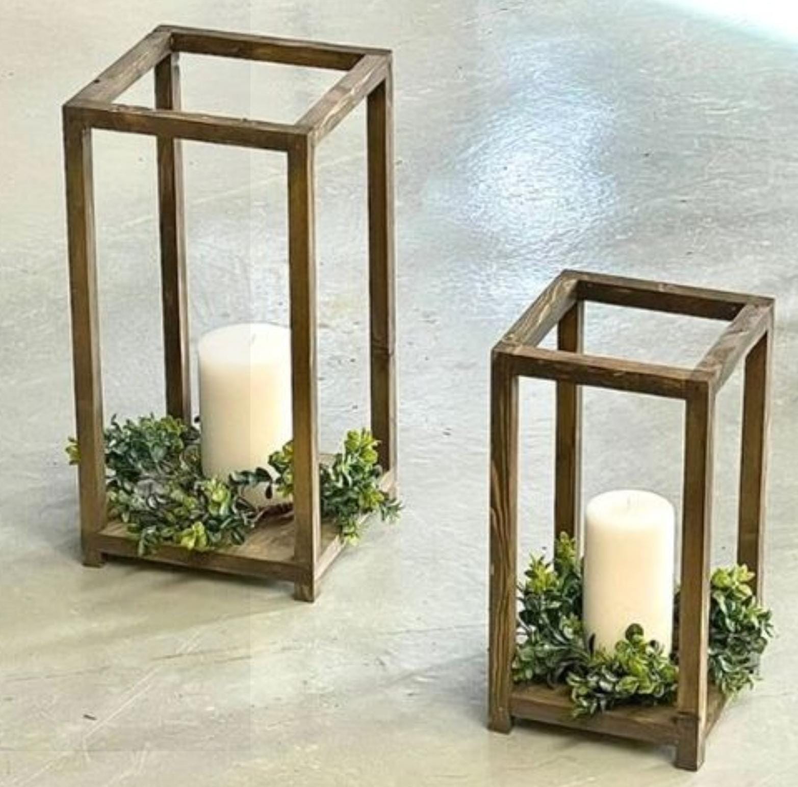 Simple wooden lanterns set